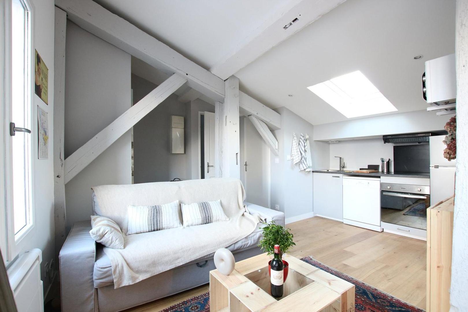 Guestready - Sunny Attic Apt Near Grand Theatre Bordeaux Luaran gambar