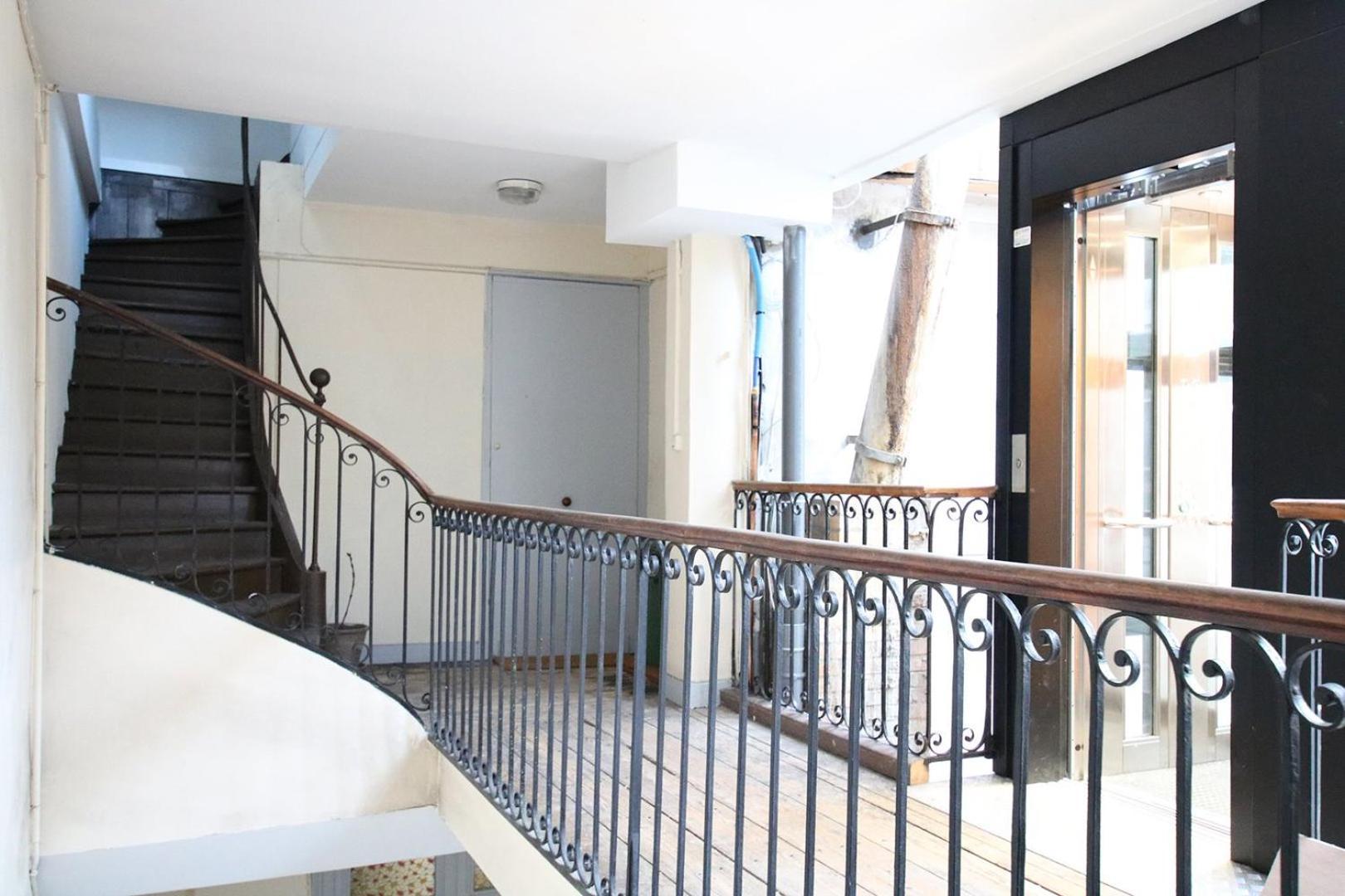 Guestready - Sunny Attic Apt Near Grand Theatre Bordeaux Luaran gambar